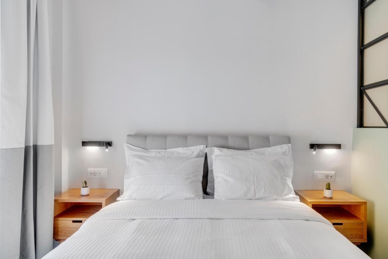 Times Elegant Rooms Ermoupoli Exterior photo